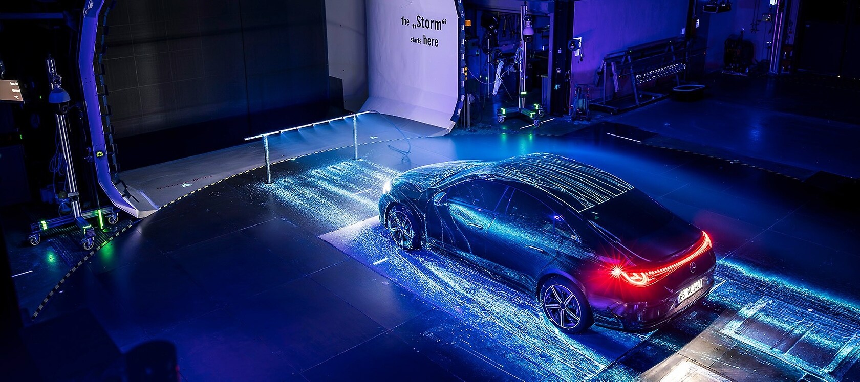 Low aerodynamic vehicle